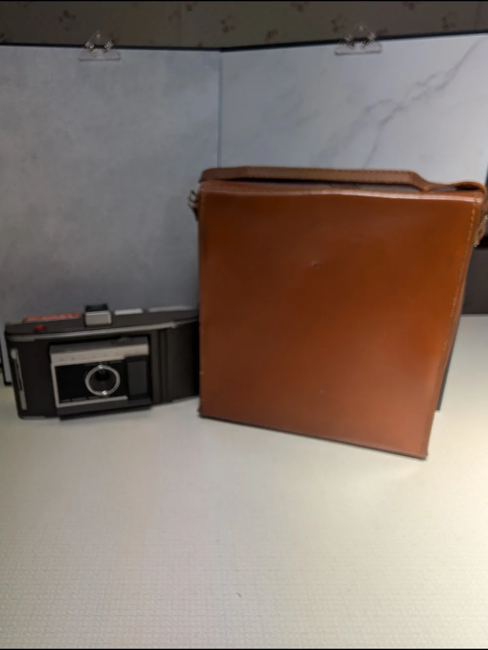 Vintage Polaroid Model J66 Land Camera With Leather Case UNTESTED AS IS